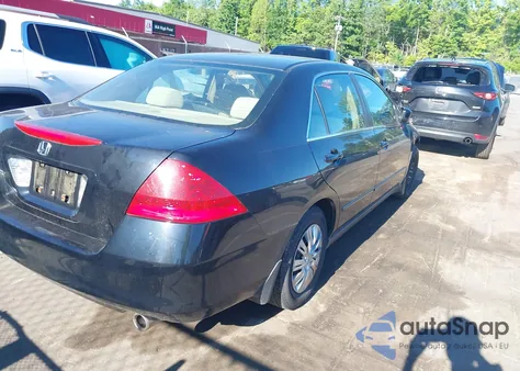 2006 Honda Accord 2.4 Lx z USA, uszkodzony, nr VIN 1HGCM56486A035009